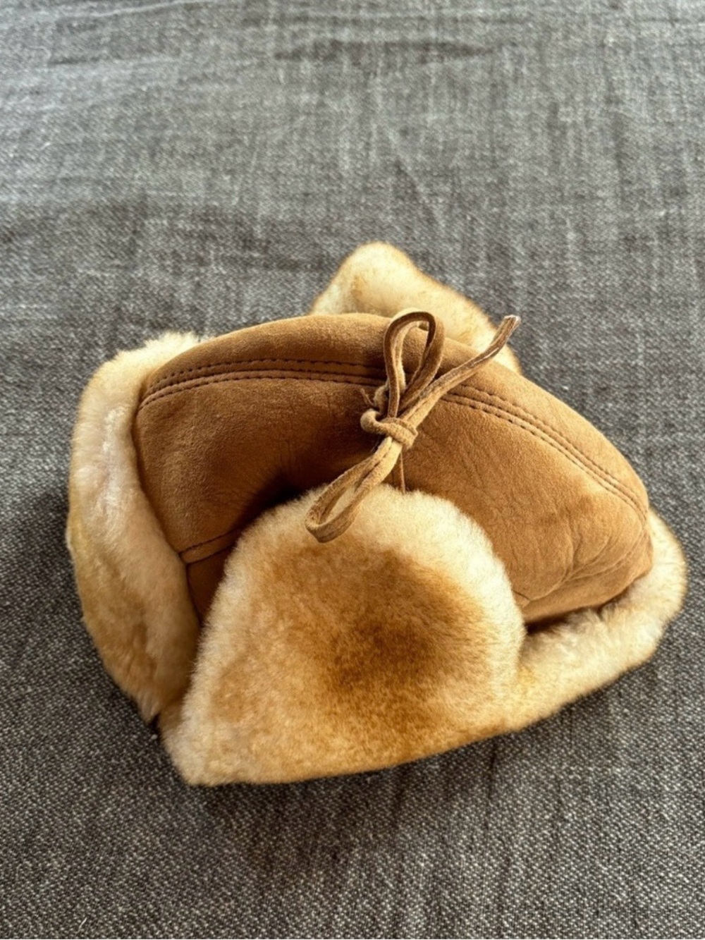 Vintage Shearling Bomber Hat - Picture 3 of 6